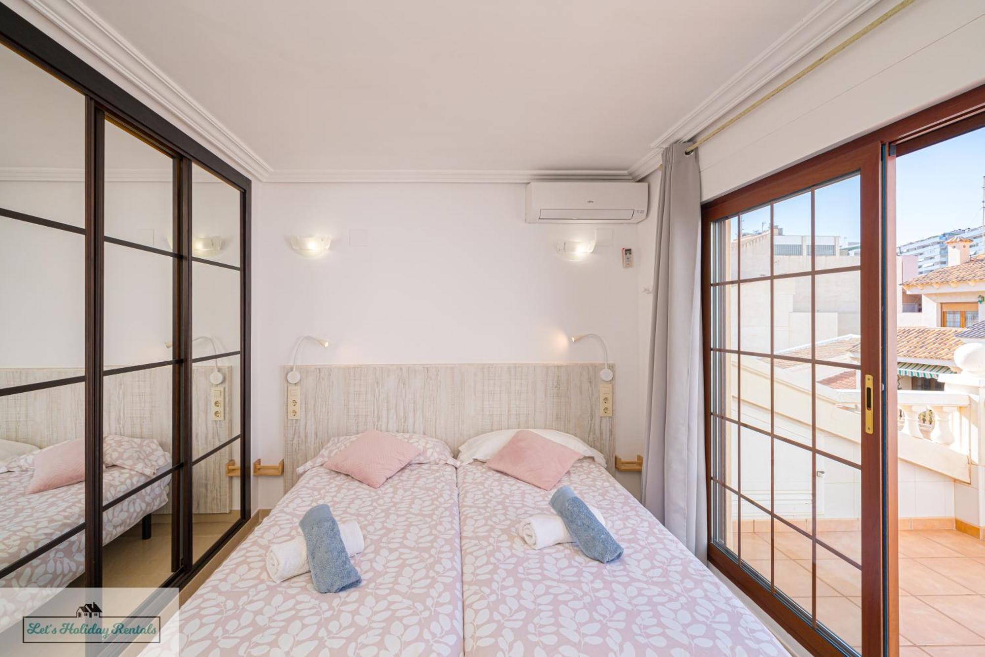 Piso Primera Linea Jakarta 3 Sea View เอลกัมเปโญ ภายนอก รูปภาพ
